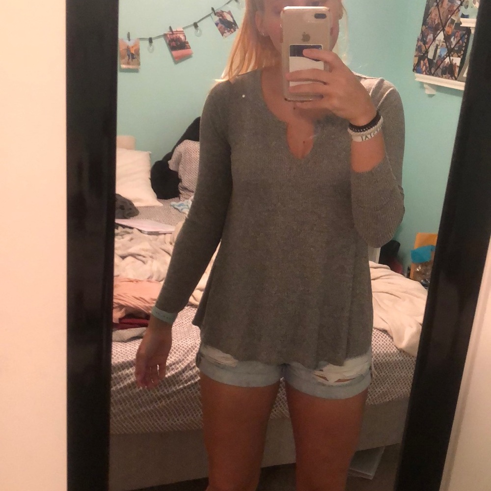 long sleeve grey shirt